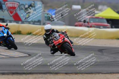 media/Jan-15-2023-SoCal Trackdays (Sun) [[c1237a034a]]/Turn 2 Set 1 (1145am)/